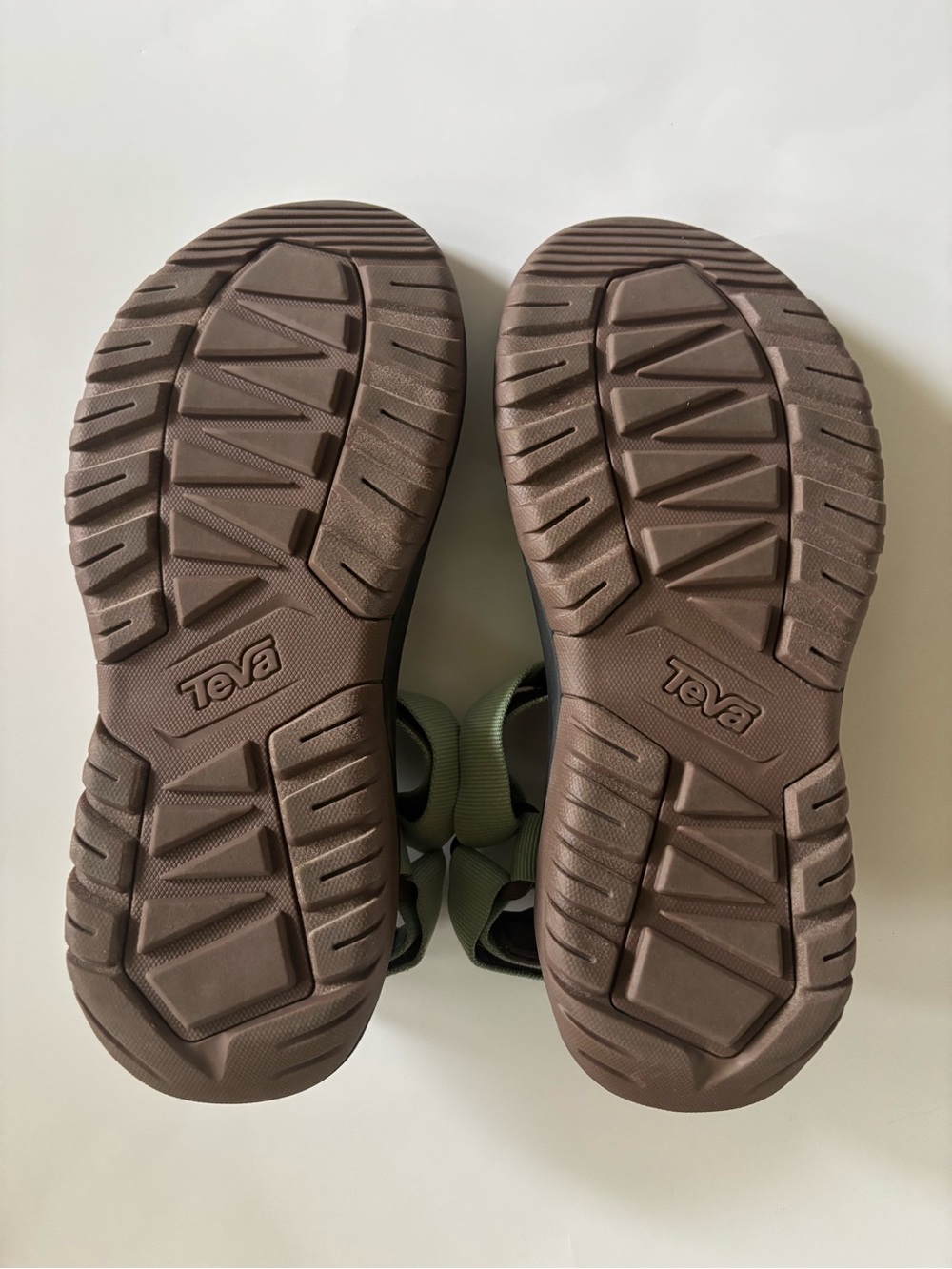 Teva Women’s Hurricane XLT2 Sandals Basil/Maple Sugar Multi Size 10 Like New - Picture 4 of 5
